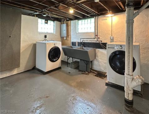 3534 W 123rd Street Cleveland OH 44111
