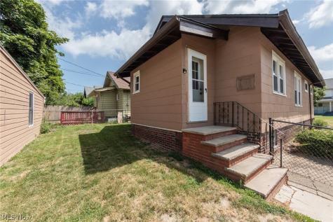 3534 W 123rd Street Cleveland OH 44111