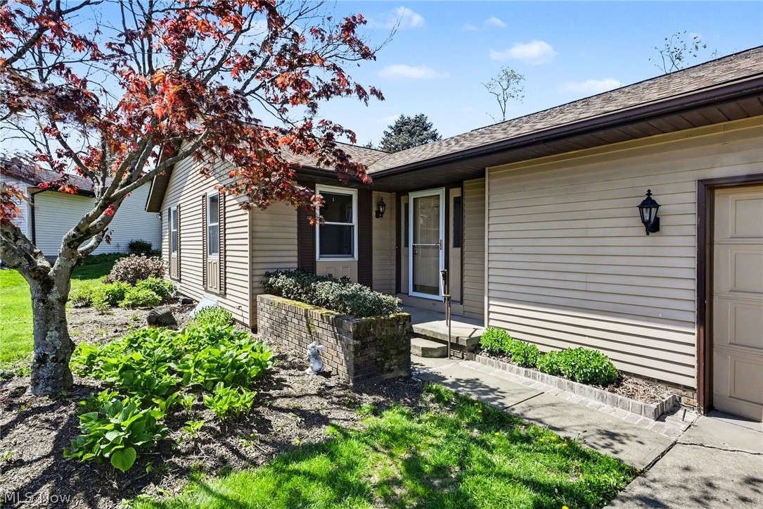 332 Kelly Circle Zanesville OH 43701