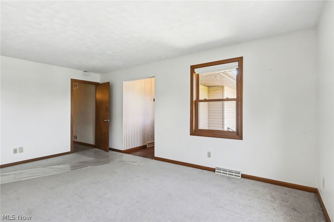 332 Kelly Circle Zanesville OH 43701