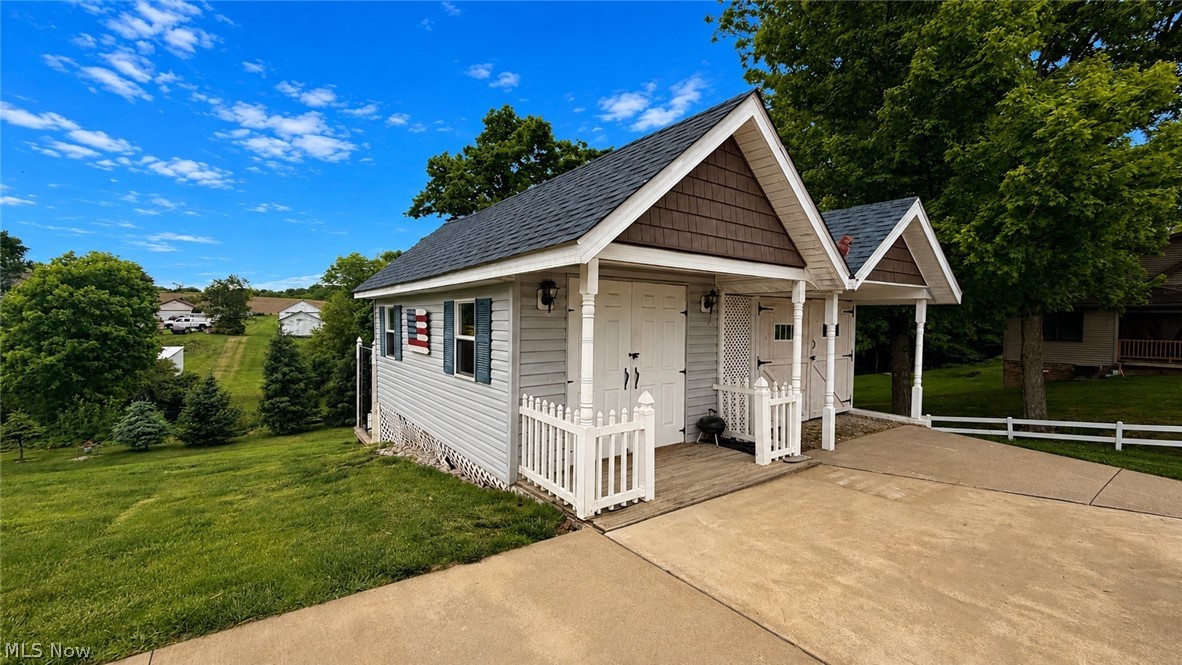 6061 State Route 754 Millersburg OH 44654