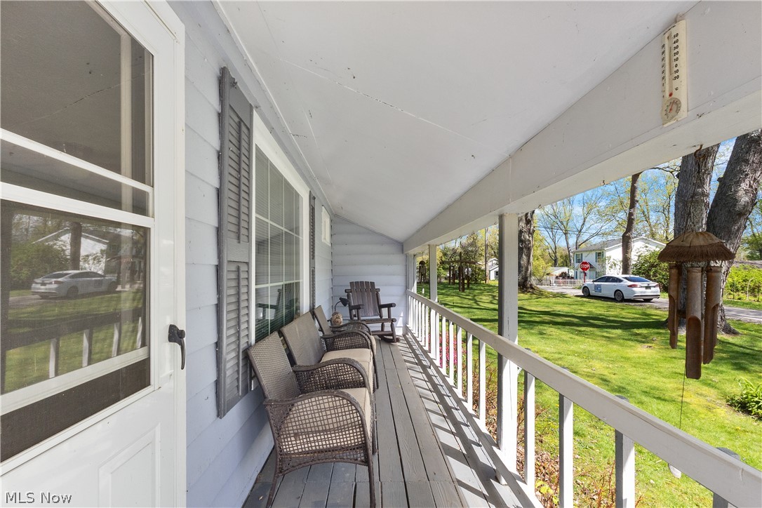 1542 Lake View Avenue Madison OH 44057