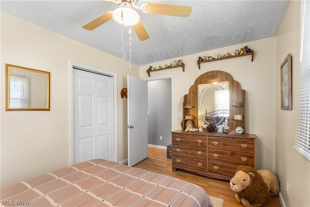1542 Lake View Avenue Madison OH 44057