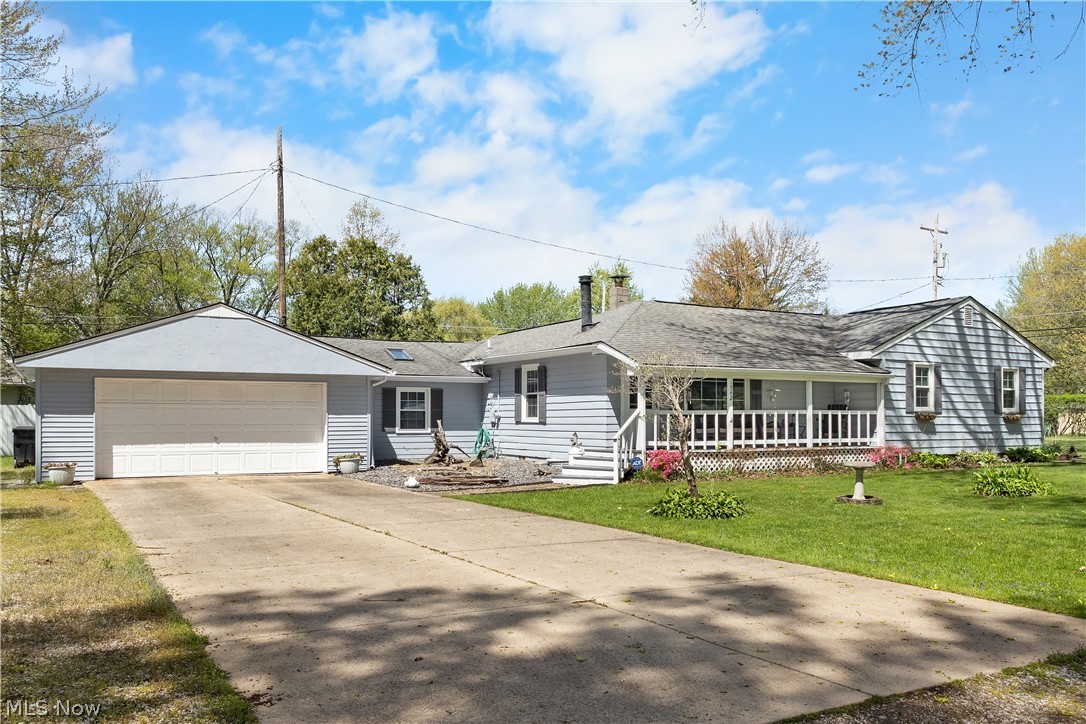 1542 Lake View Avenue Madison OH 44057
