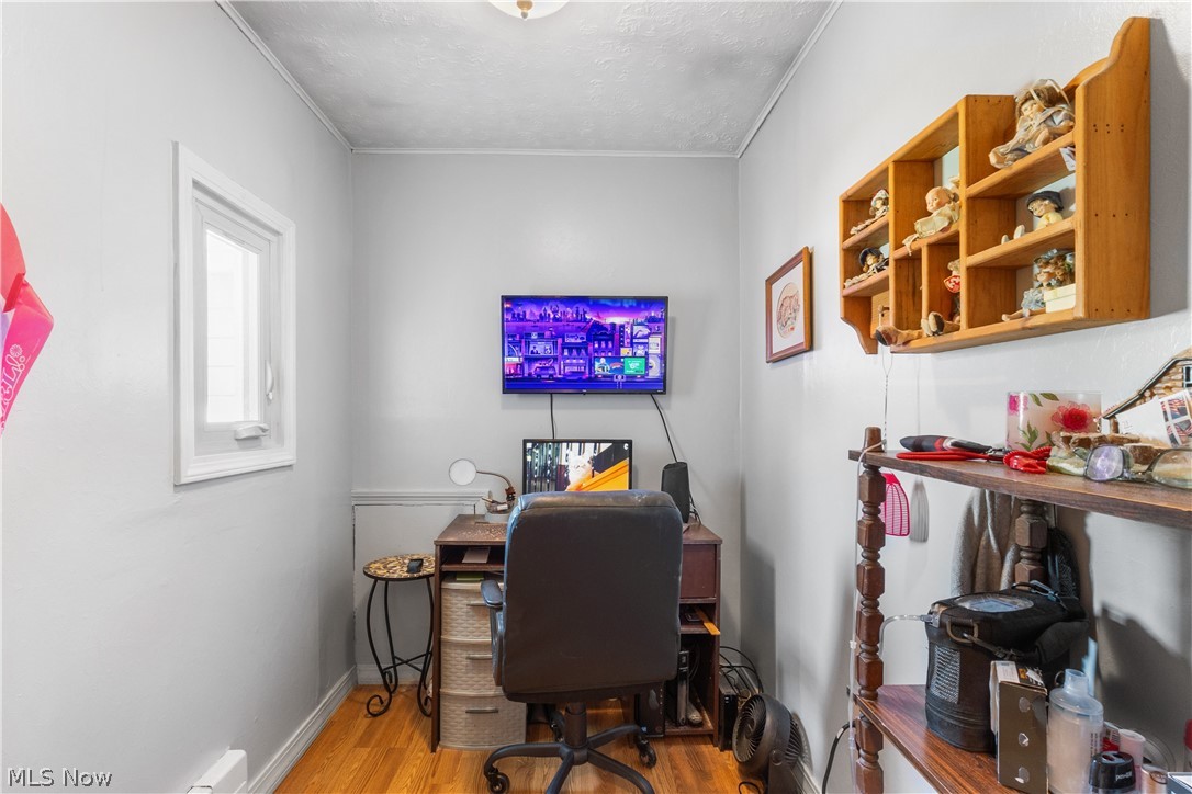1542 Lake View Avenue Madison OH 44057