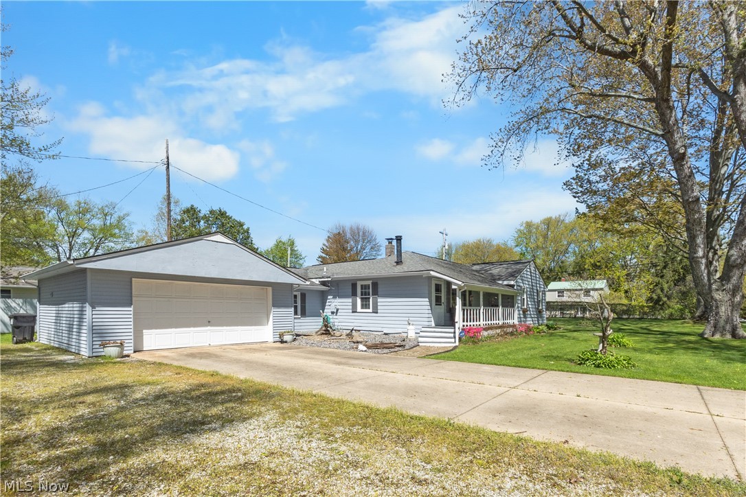 1542 Lake View Avenue Madison OH 44057