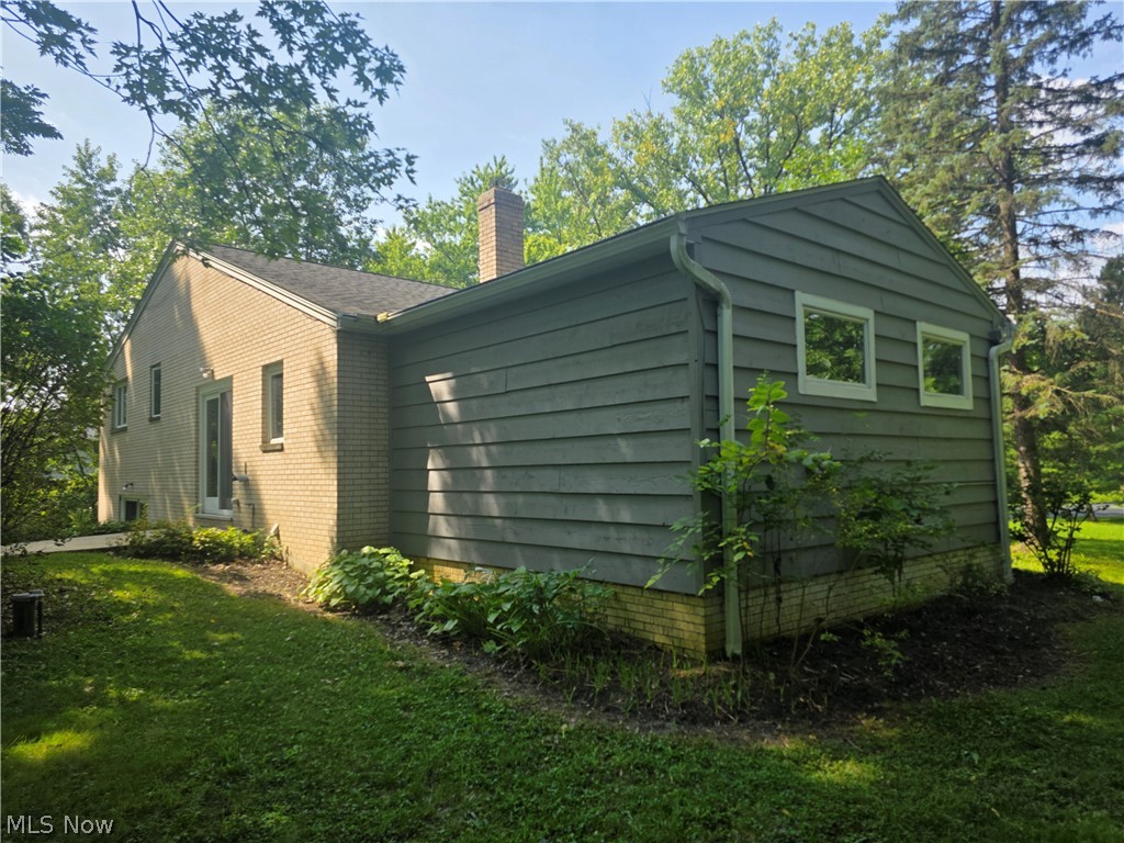 13037 Stratford Trail Chesterland OH 44026