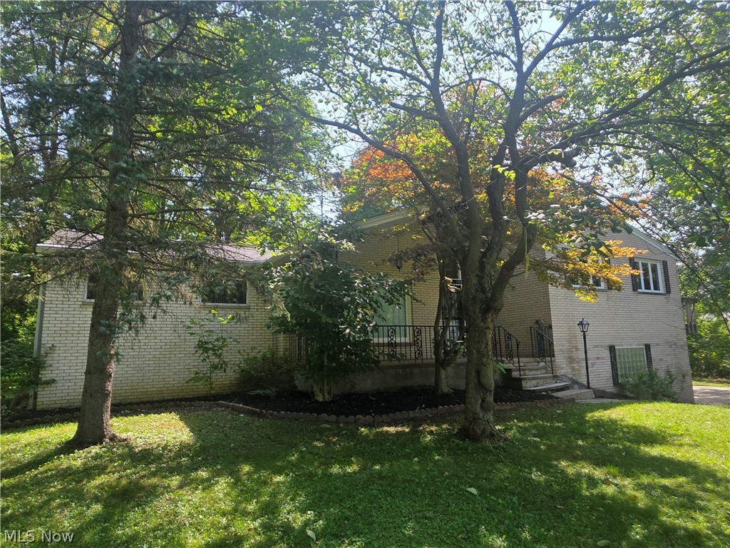 13037 Stratford Trail Chesterland OH 44026