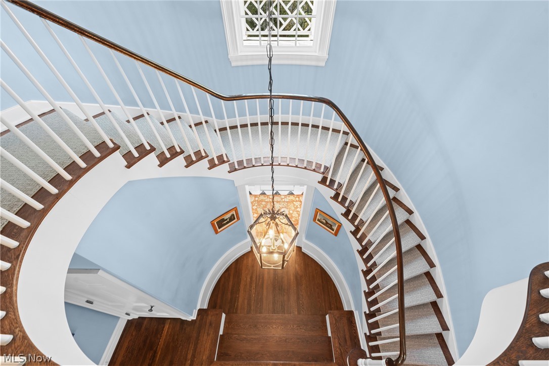7571 Main Street Gates Mills OH 44040