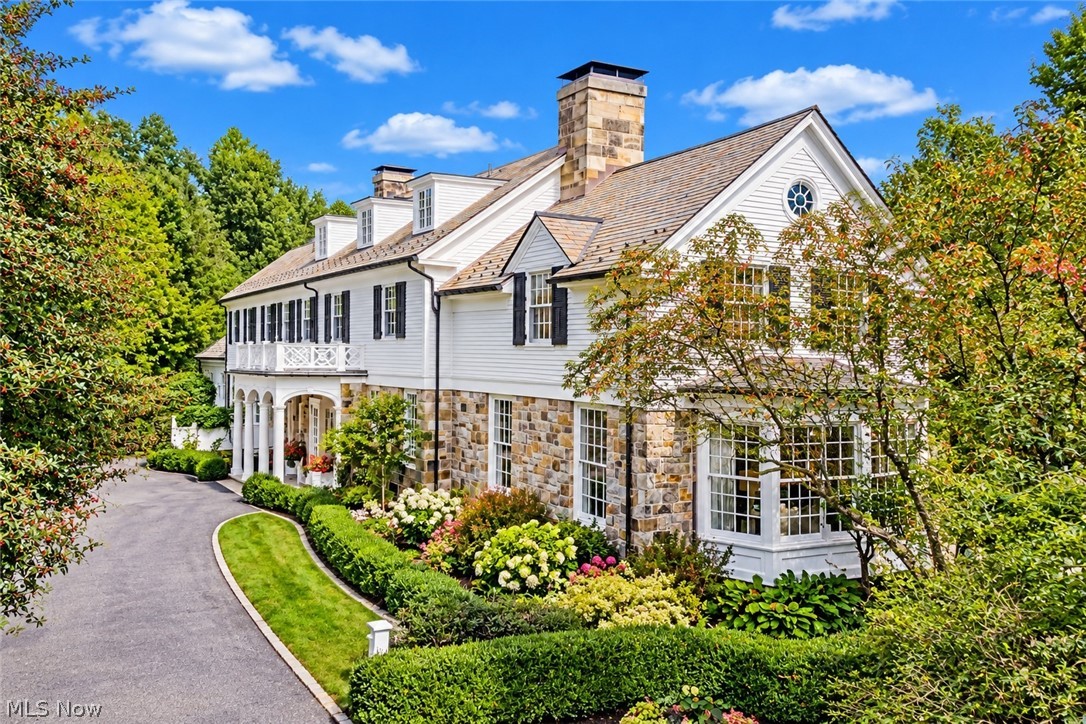 7571 Main Street Gates Mills OH 44040