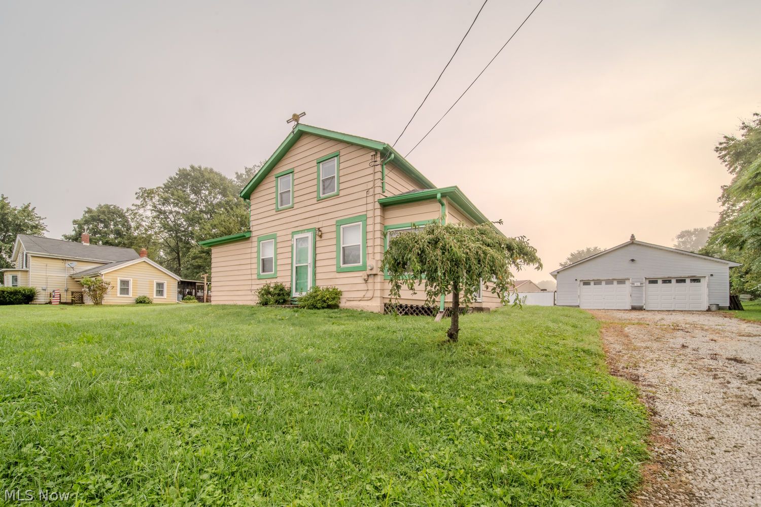 1314 Bank Street Atwater OH 44201