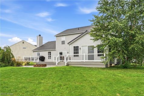 12530 Lineage Circle NW Uniontown OH 44685