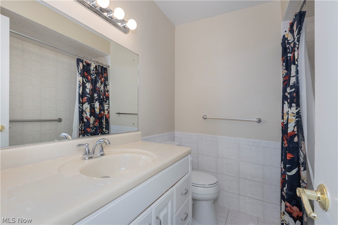 657 Lander Drive Highland Heights OH 44143