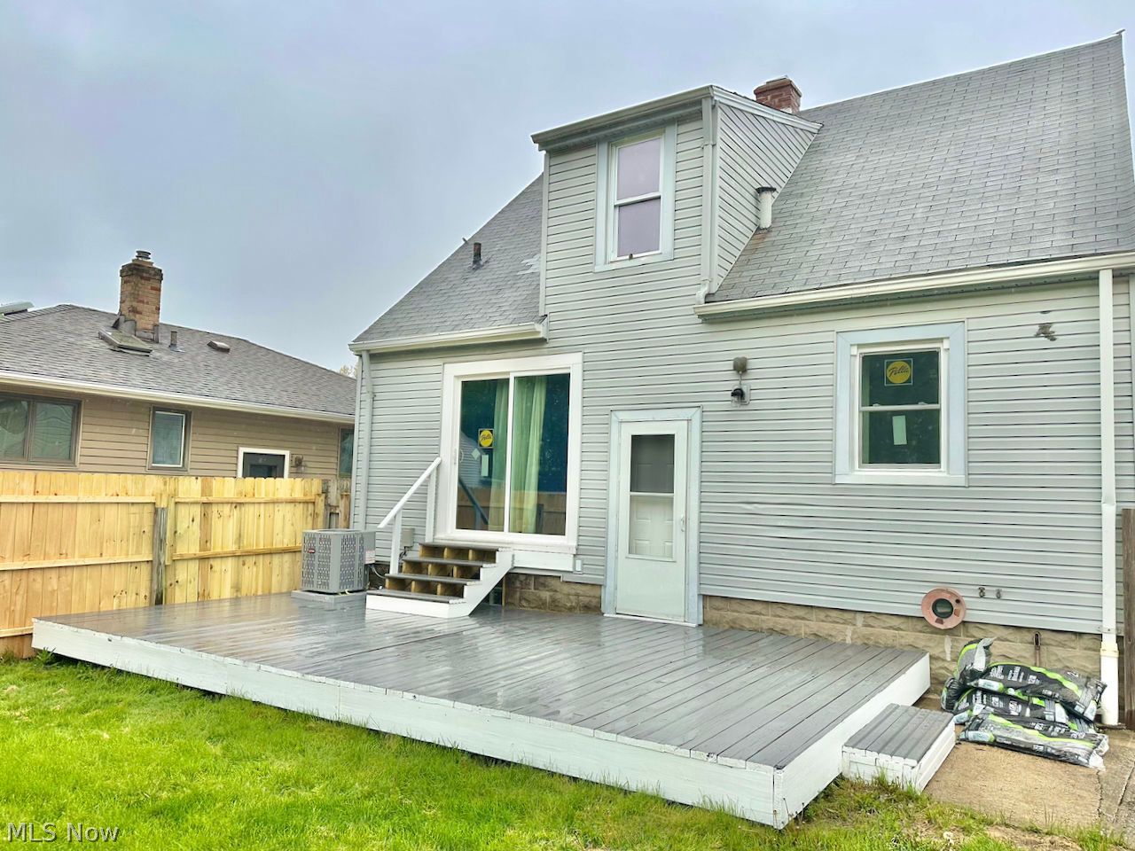 7503 Outlook Avenue Brooklyn OH 44144
