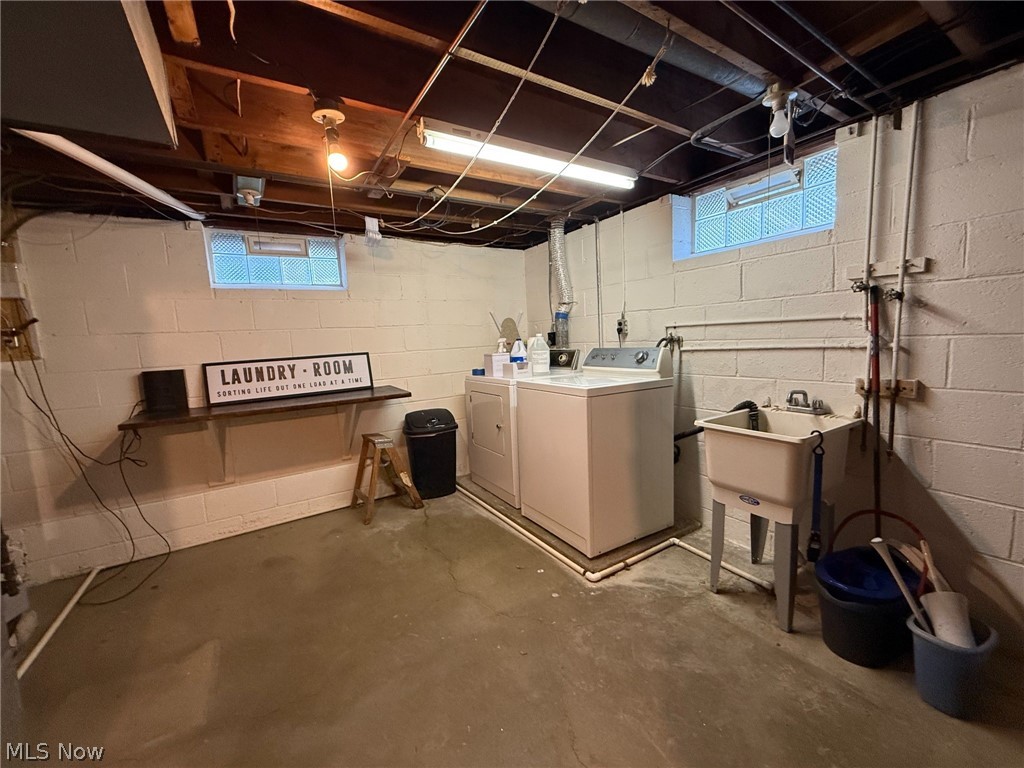 28726 Forest Road Willowick OH 44095