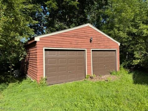 128 Sayers Avenue Niles OH 44446