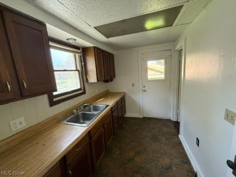 128 Sayers Avenue Niles OH 44446