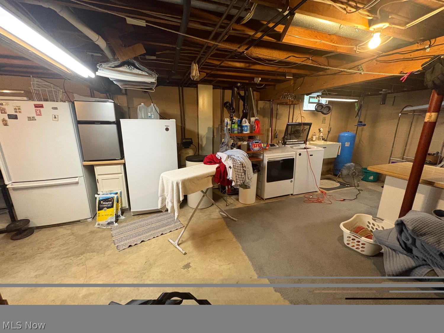 928 N Hametown Road Akron OH 44333