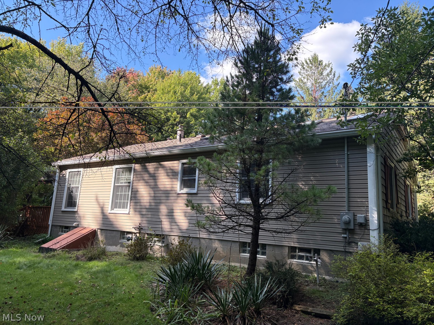 928 N Hametown Road Akron OH 44333