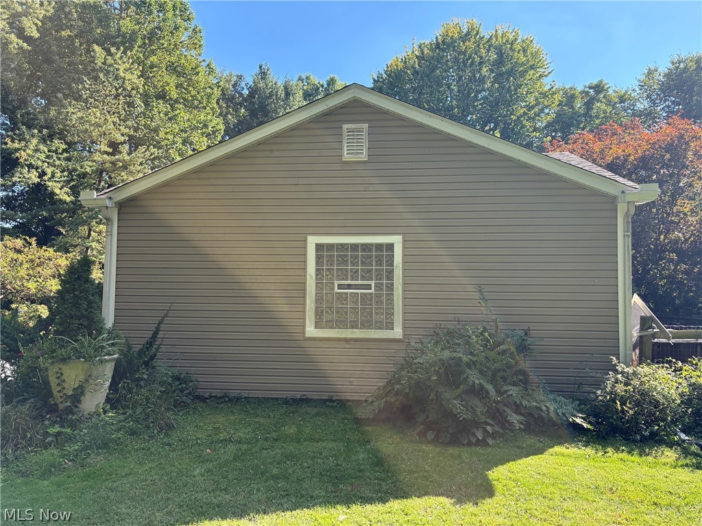 928 N Hametown Road Akron OH 44333