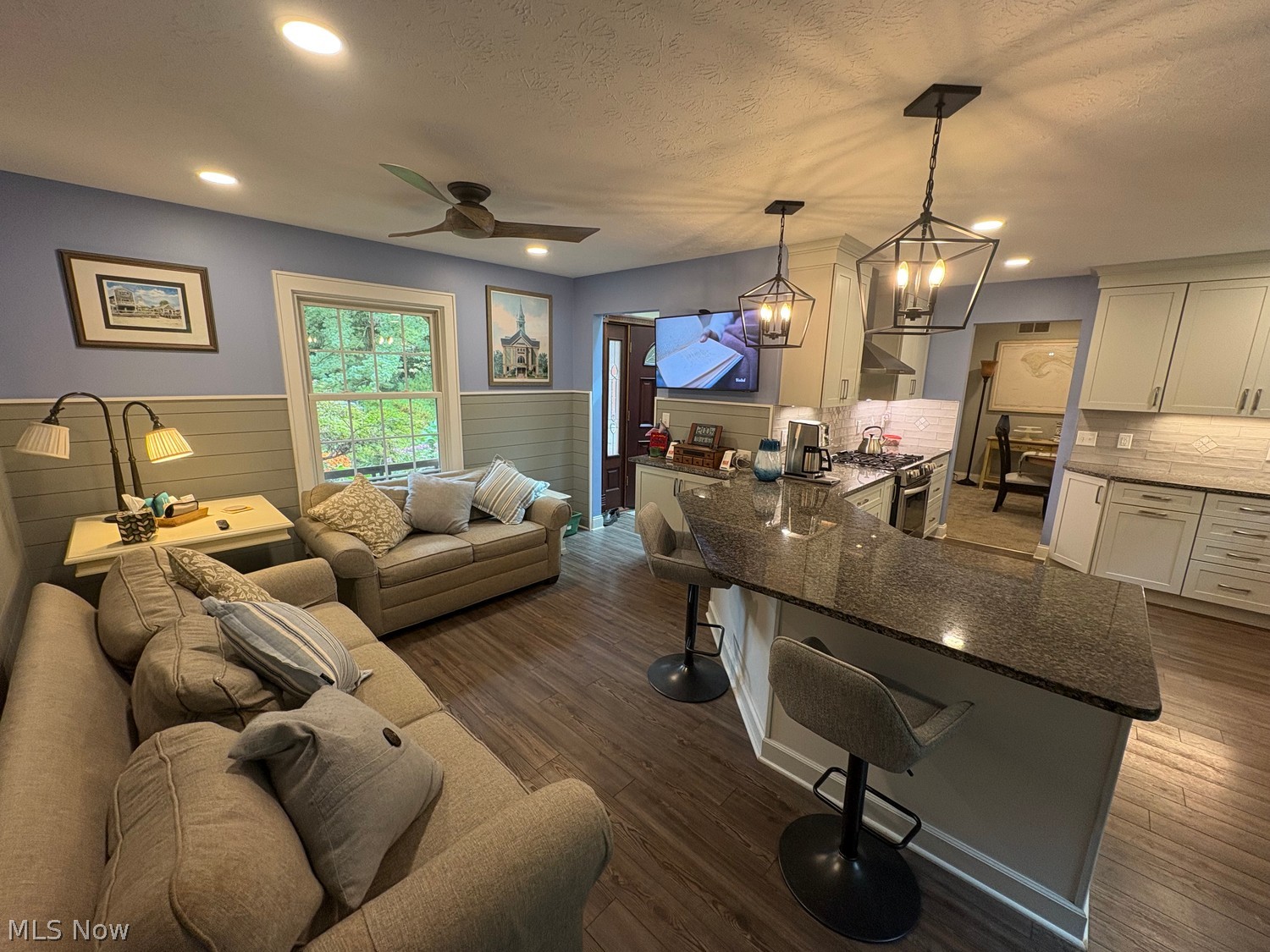 928 N Hametown Road Akron OH 44333