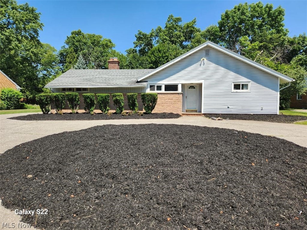 23551 S Woodland Road Shaker Heights OH 44122