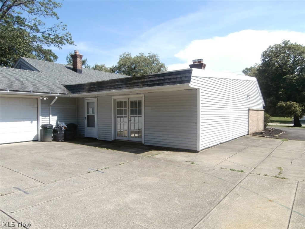 23551 S Woodland Road Shaker Heights OH 44122