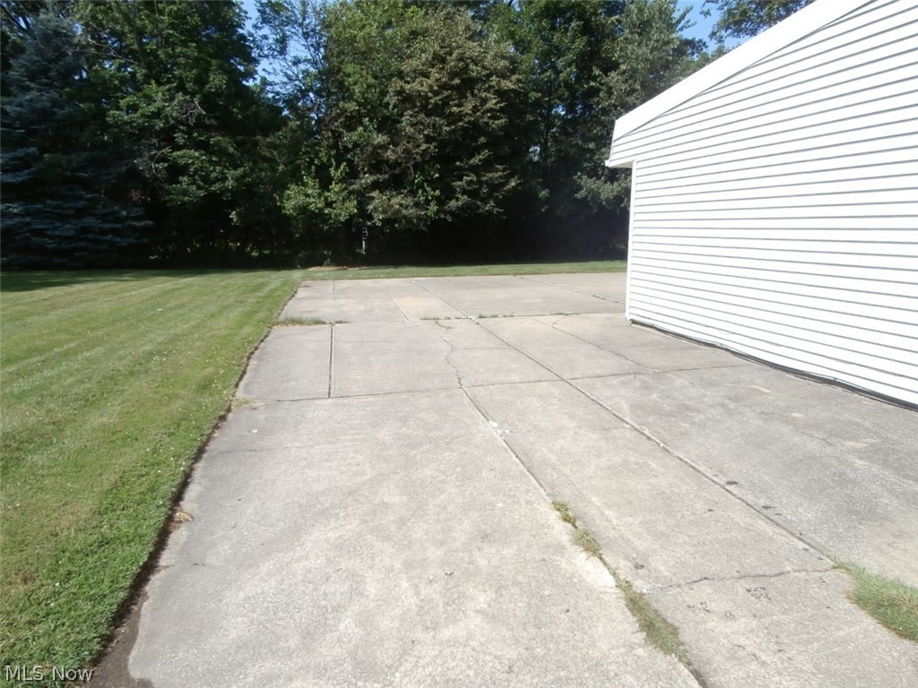 23551 S Woodland Road Shaker Heights OH 44122