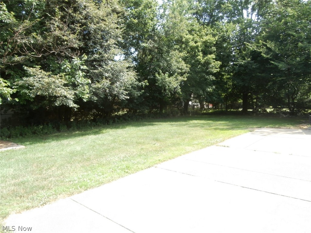 23551 S Woodland Road Shaker Heights OH 44122