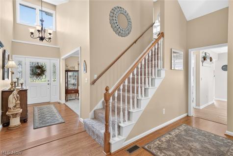 222 W Garwood Drive Tallmadge OH 44278