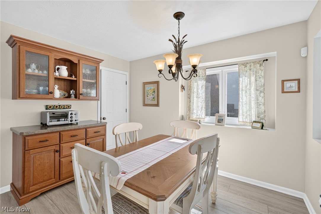 222 W Garwood Drive Tallmadge OH 44278