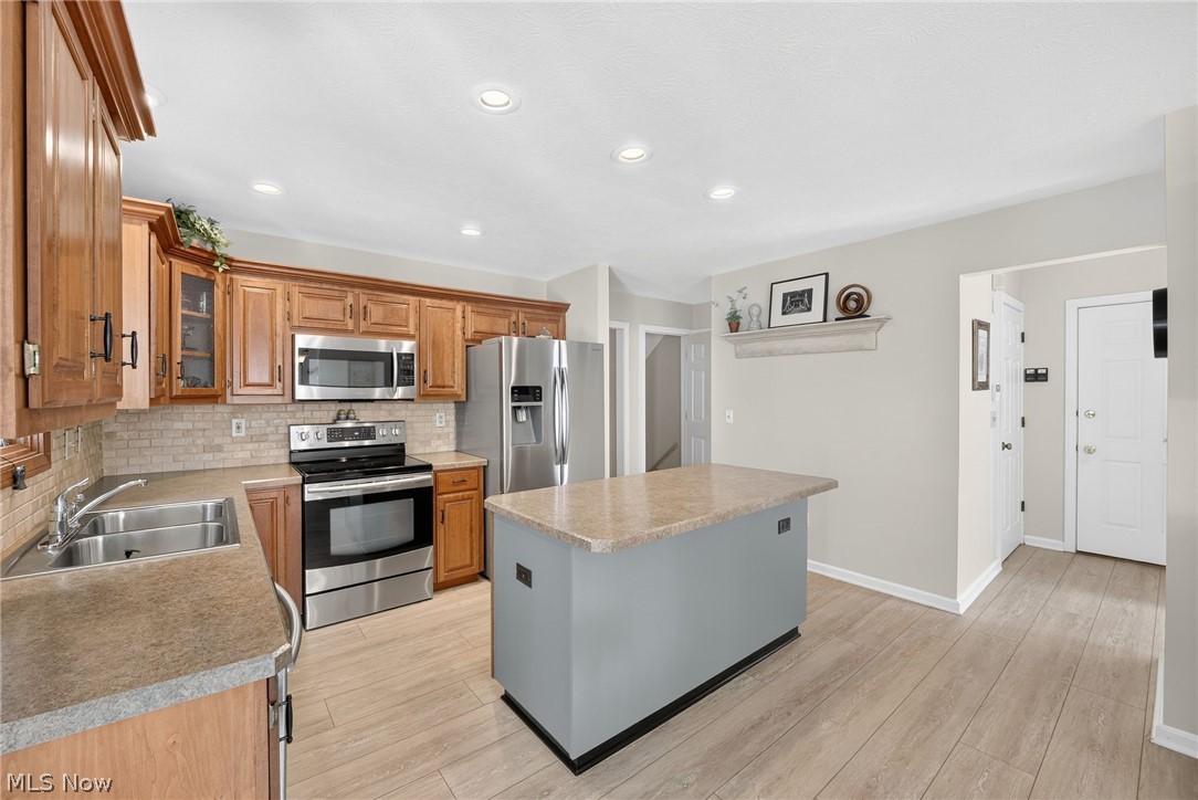 222 W Garwood Drive Tallmadge OH 44278