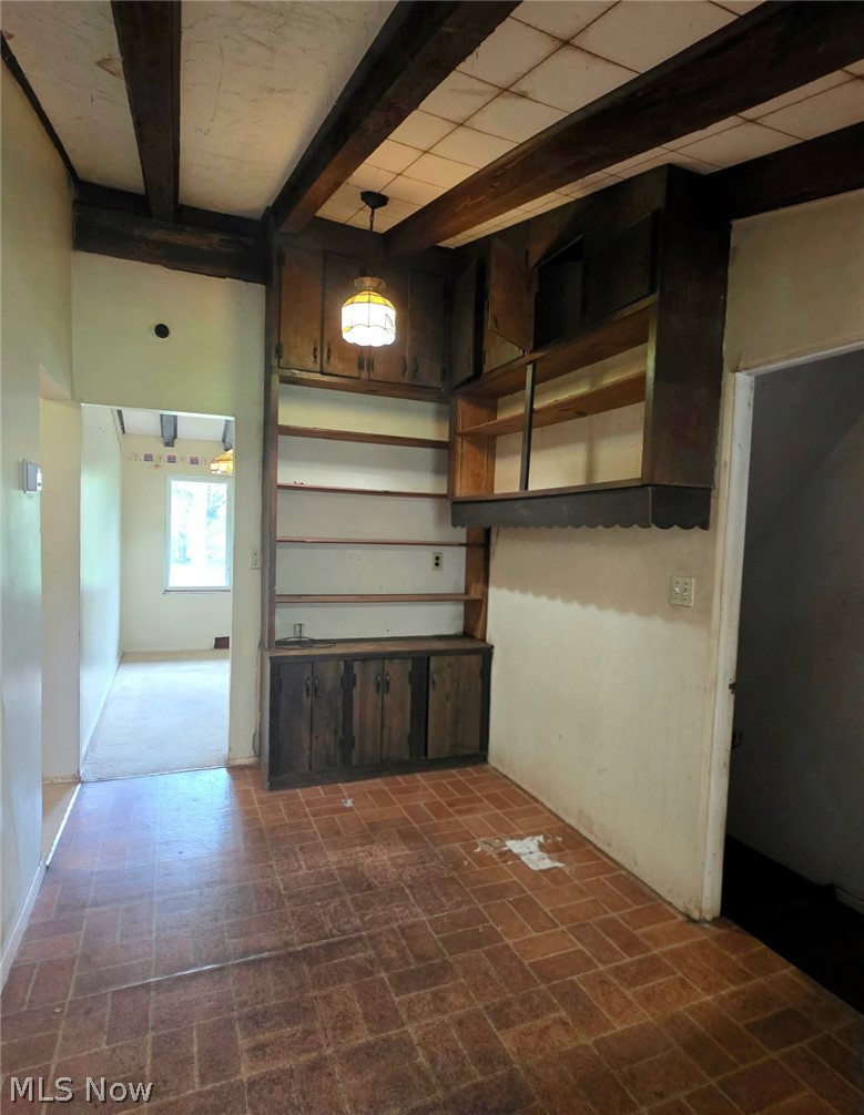 7620 Birchmont Drive Chagrin Falls OH 44022