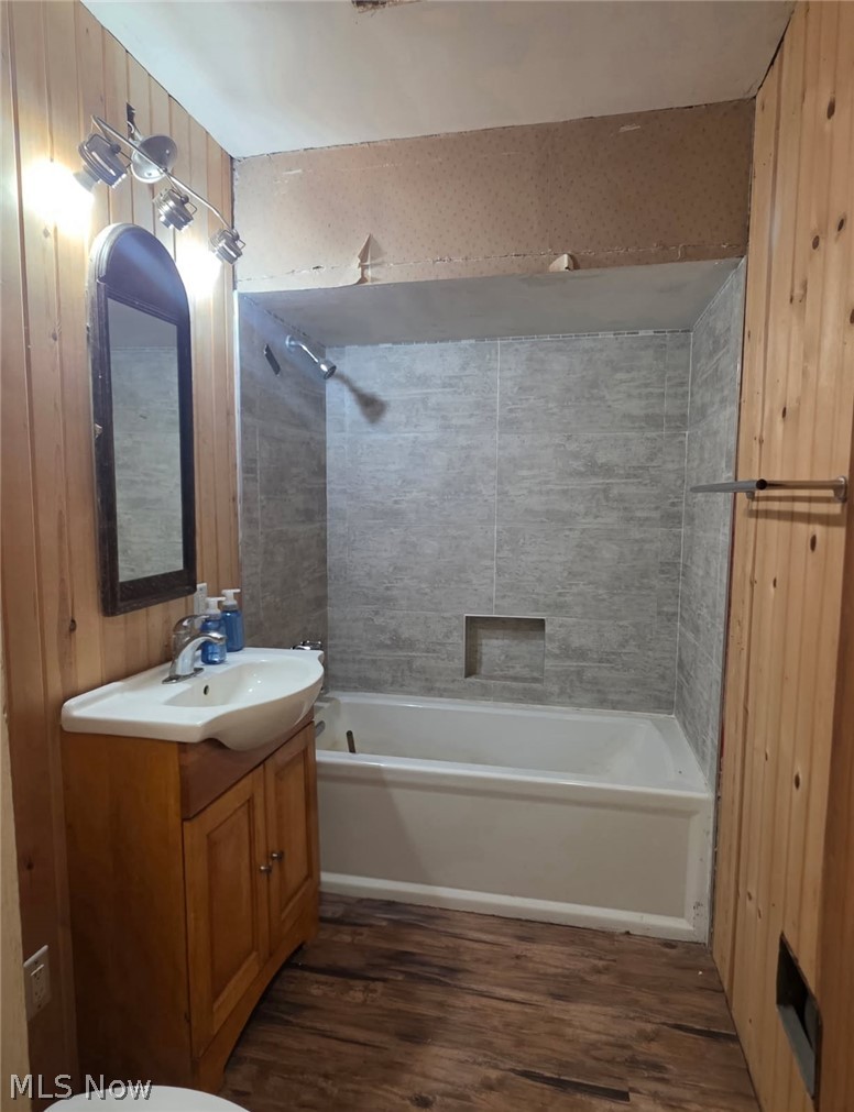 7620 Birchmont Drive Chagrin Falls OH 44022