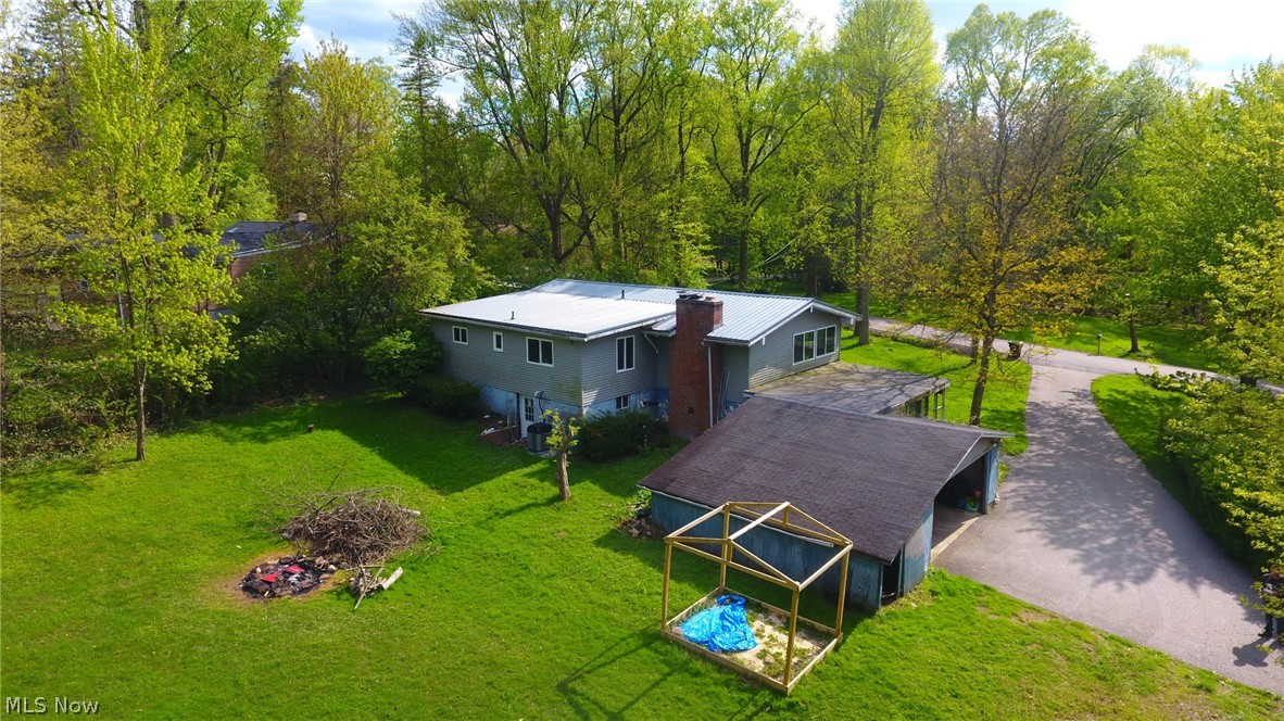 7620 Birchmont Drive Chagrin Falls OH 44022