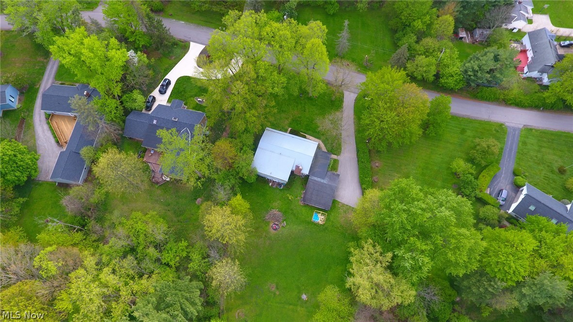 7620 Birchmont Drive Chagrin Falls OH 44022
