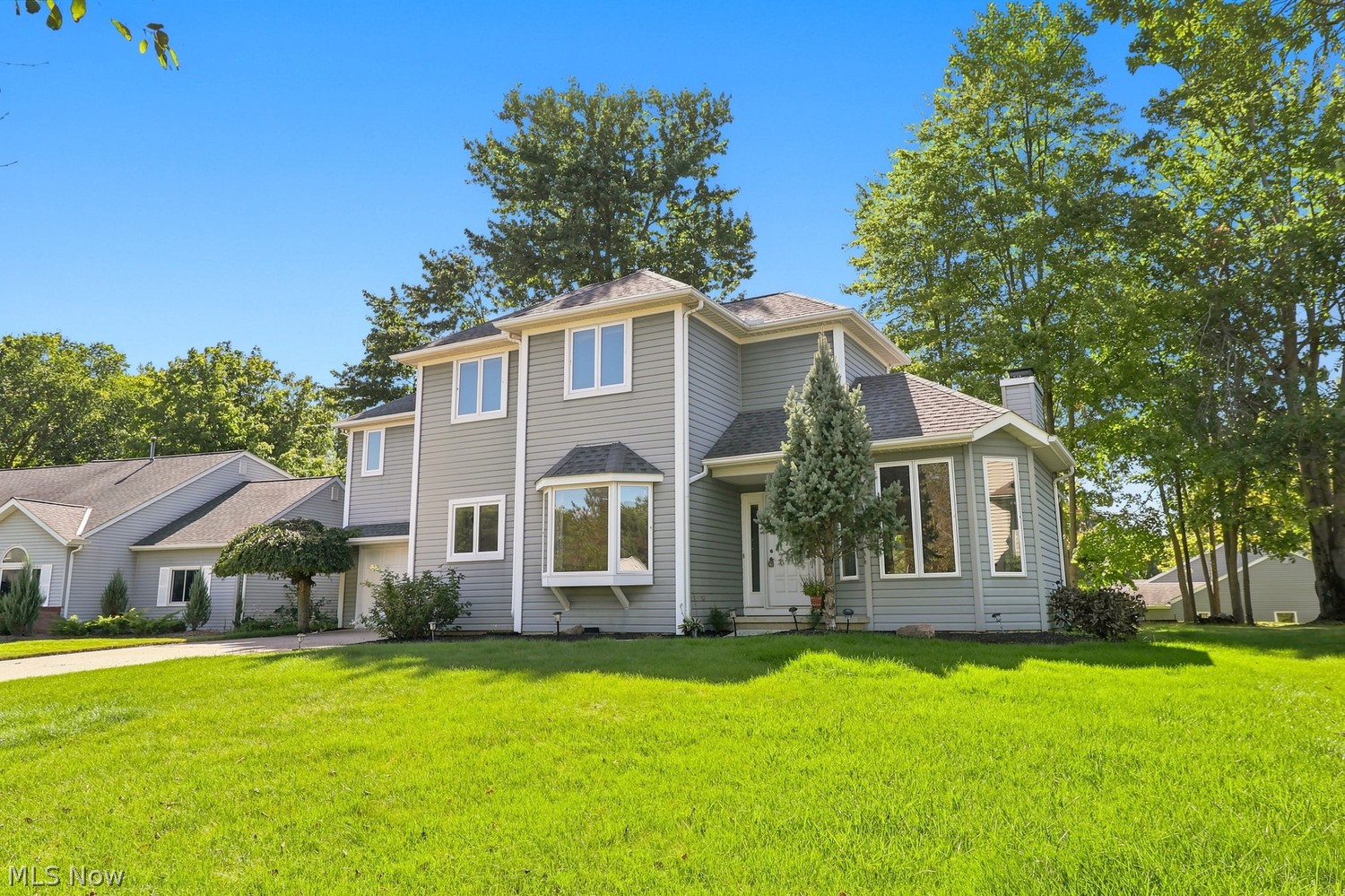 10150 Stamford Court Strongsville OH 44136