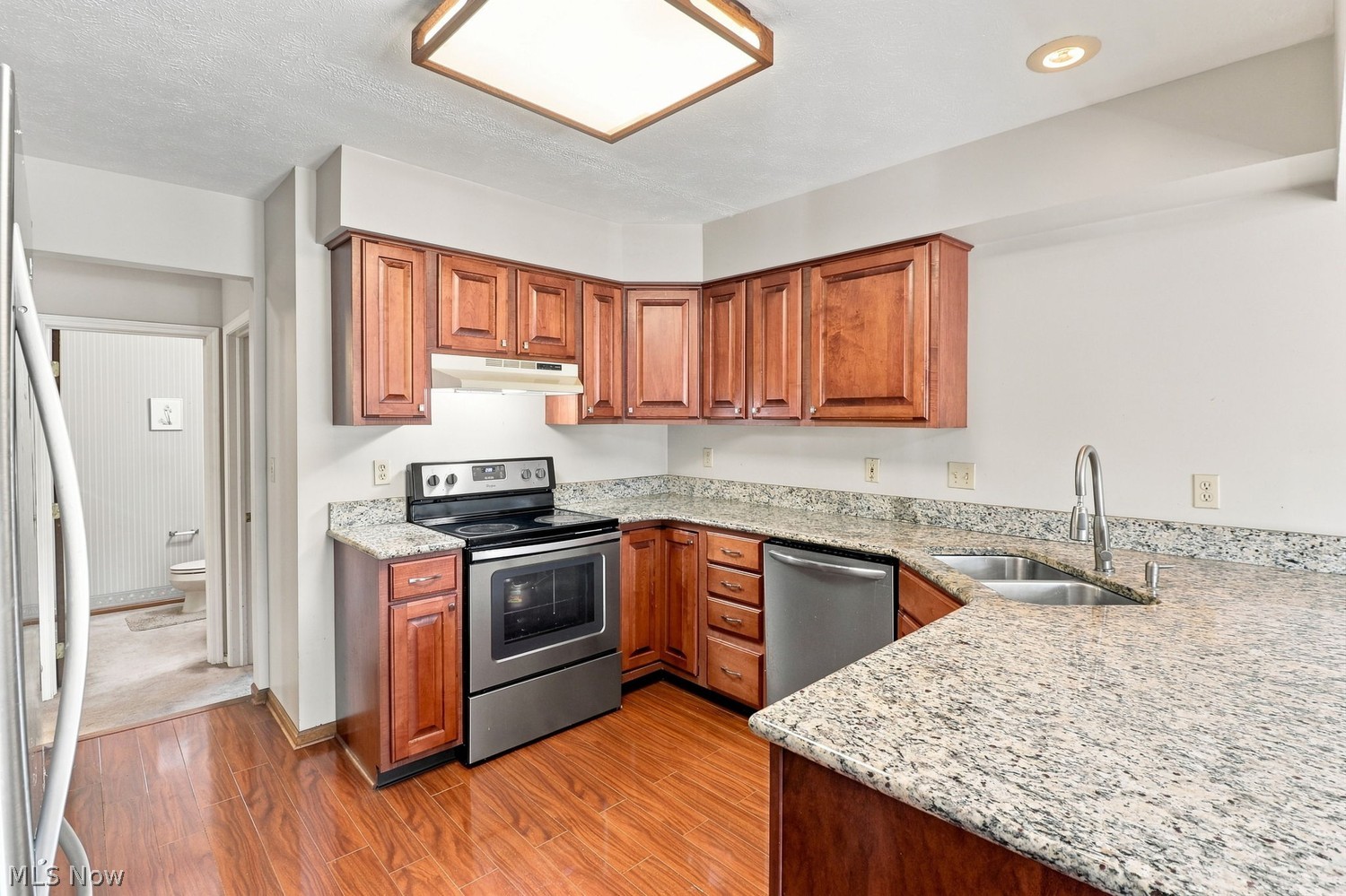 10150 Stamford Court Strongsville OH 44136