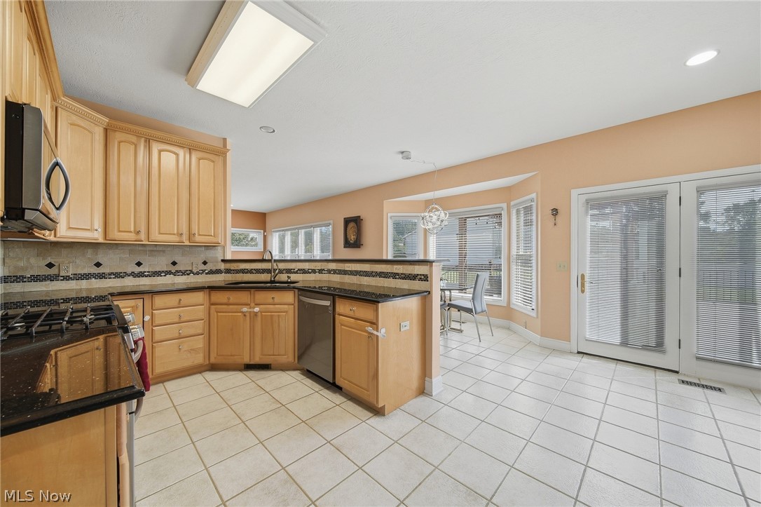 5163 Bayside Lake Boulevard Stow OH 44224