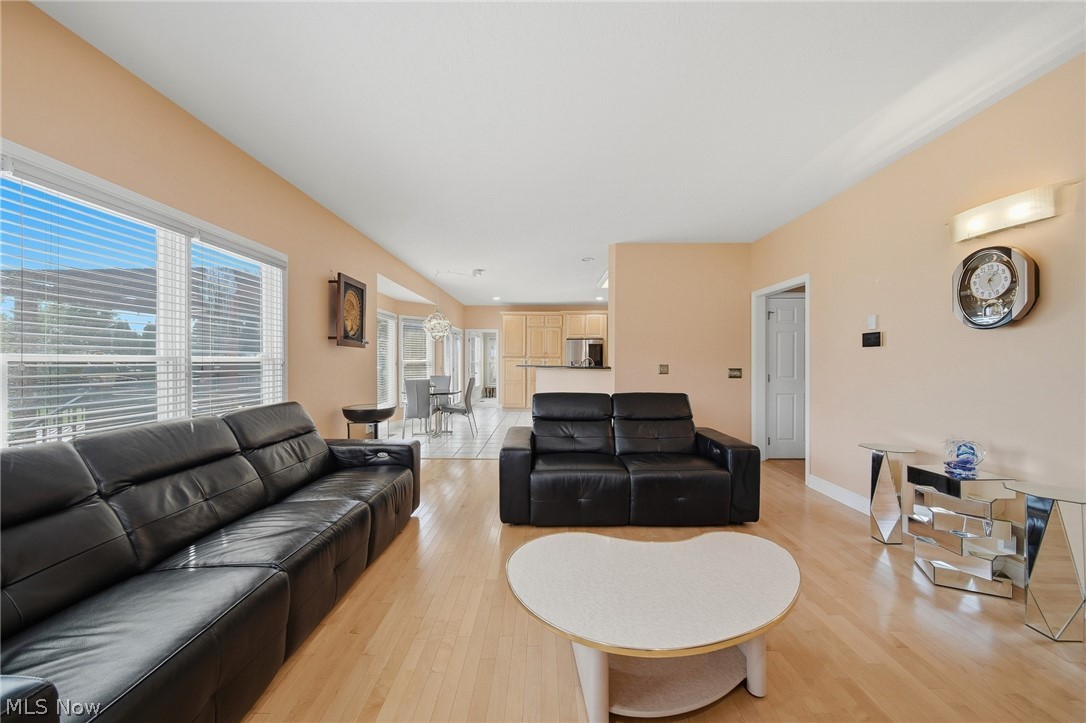 5163 Bayside Lake Boulevard Stow OH 44224