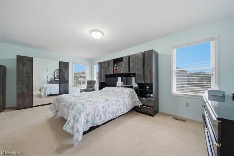 5163 Bayside Lake Boulevard Stow OH 44224