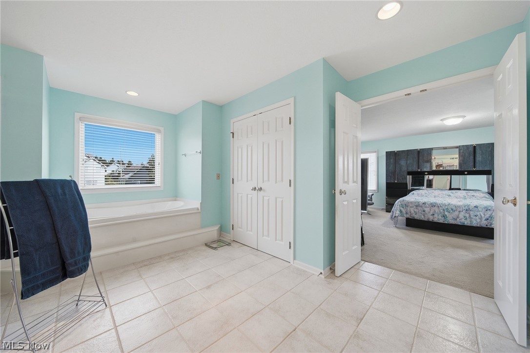 5163 Bayside Lake Boulevard Stow OH 44224