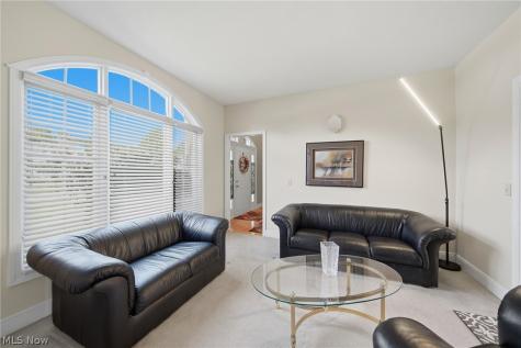 5163 Bayside Lake Boulevard Stow OH 44224