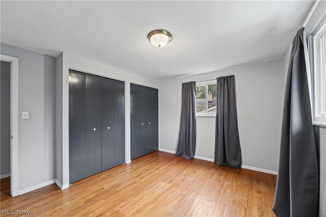 25090 Arlington Lane North Olmsted OH 44070
