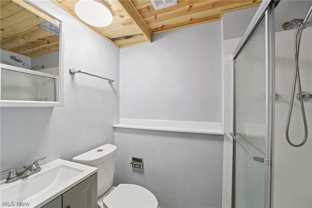 25090 Arlington Lane North Olmsted OH 44070