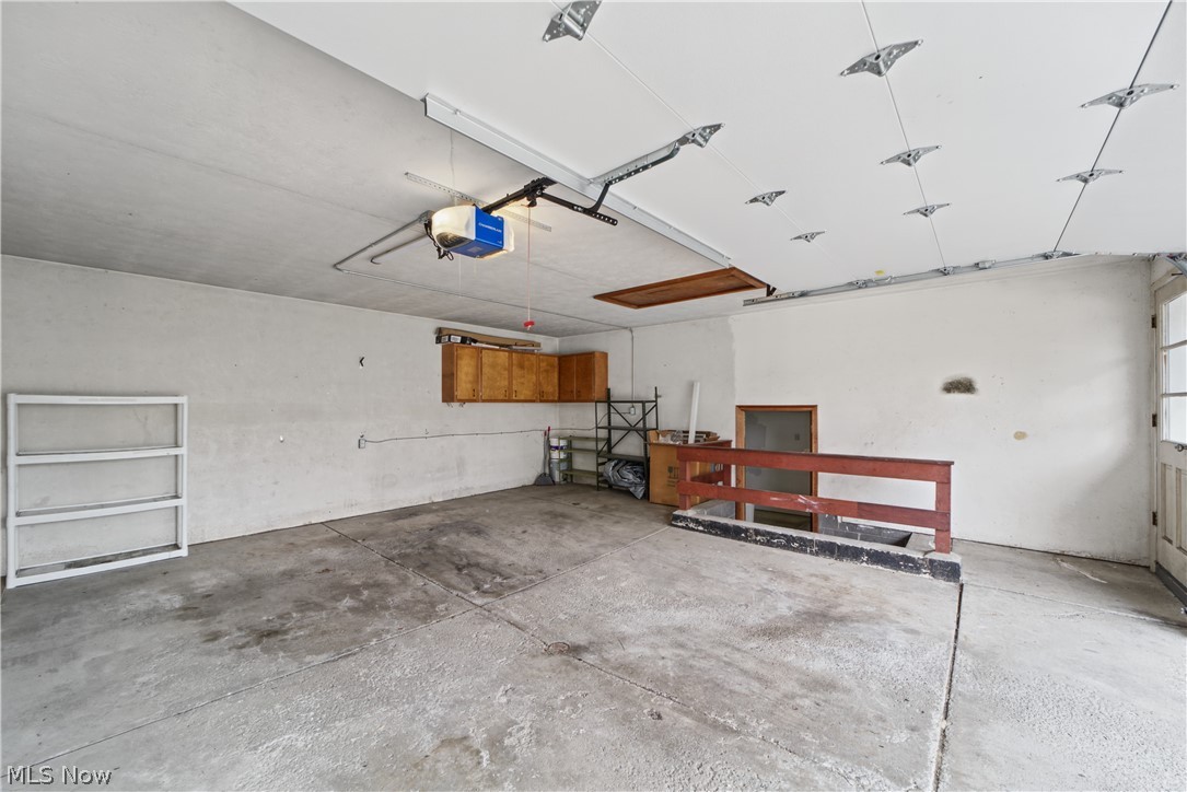 25090 Arlington Lane North Olmsted OH 44070
