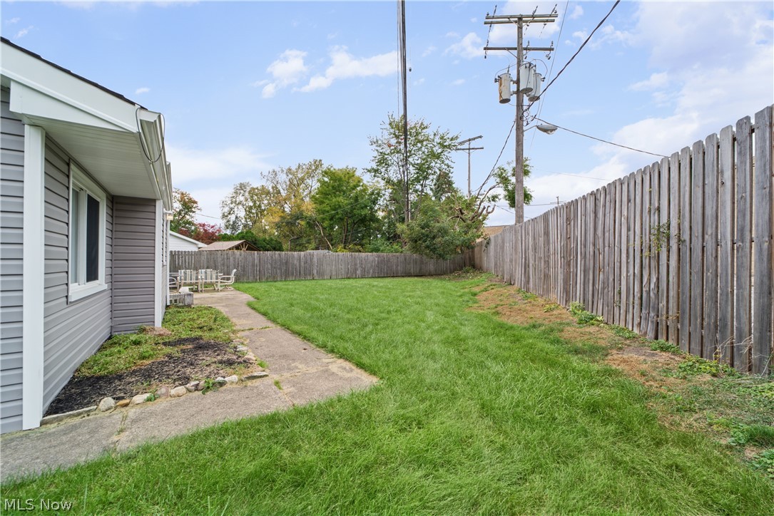 25090 Arlington Lane North Olmsted OH 44070