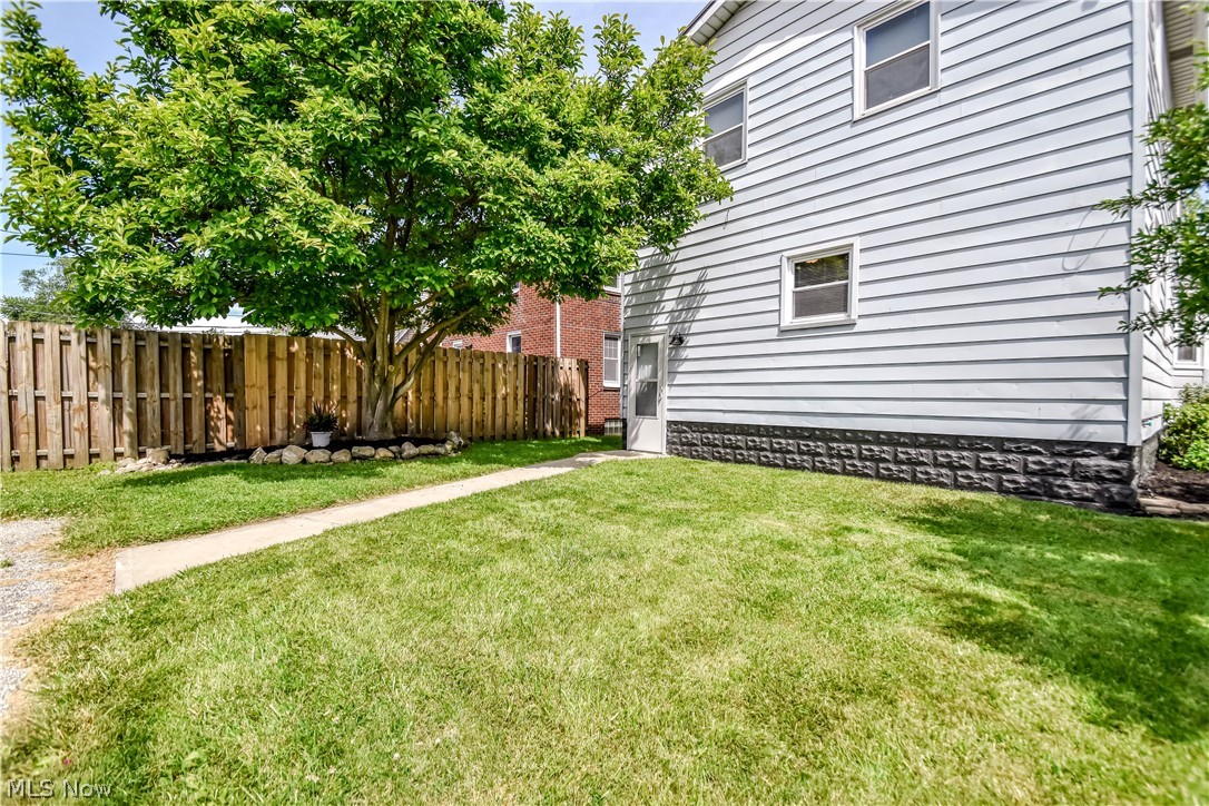 538 Independence Street Fairport Harbor OH 44077