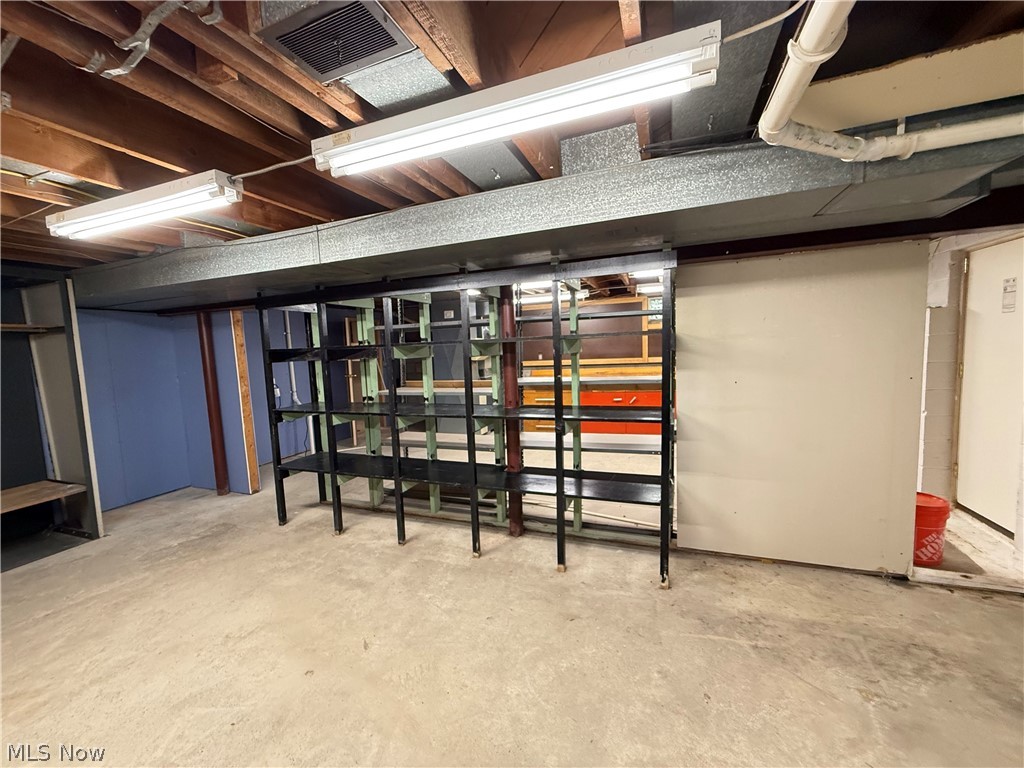 10633 Sherman Road Chardon OH 44024