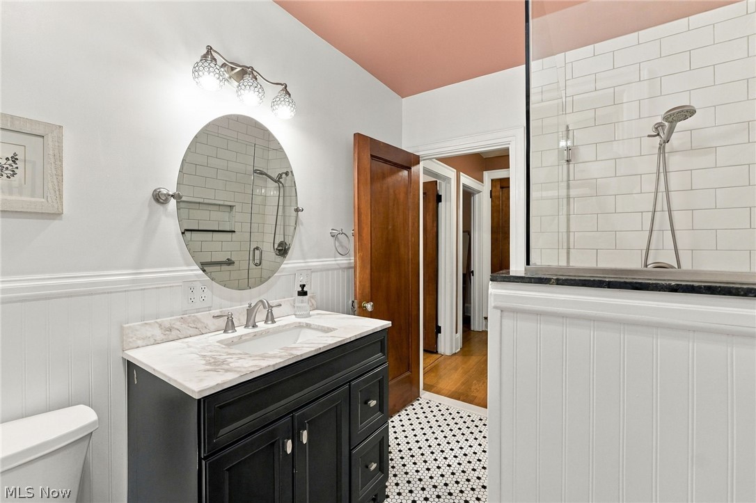 2009 Riverside Drive Lakewood OH 44107